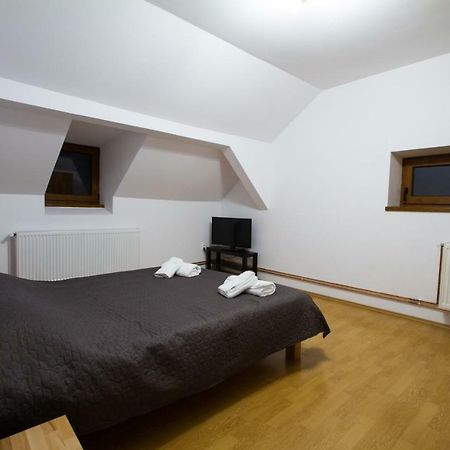 Pe Tocile Apartment Braşov Eksteriør billede