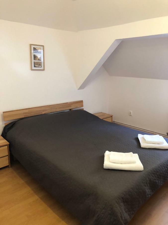 Pe Tocile Apartment Braşov Eksteriør billede